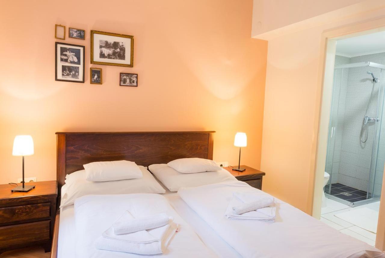 A10 Budapest Center Aparthotel ภายนอก รูปภาพ