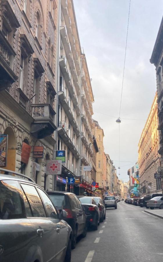 A10 Budapest Center Aparthotel ภายนอก รูปภาพ