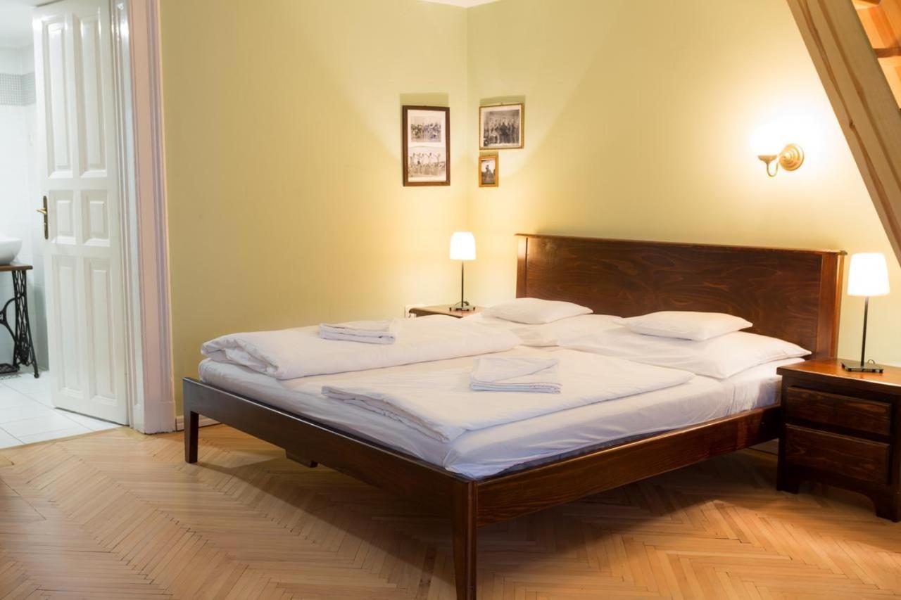 A10 Budapest Center Aparthotel ภายนอก รูปภาพ